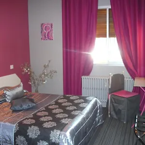 https://hotel-le-michelet.fr-provencehotel.com